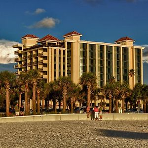 Pier House 60 Clearwater Beach Marina Hotel